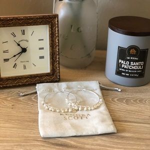 Kendra Scott Silver Hilty Hoop Earrings.